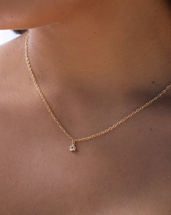 LOVE KNOT NECKLACE - The Littl - Deluxe Chain - 14k Yellow Gold Fill