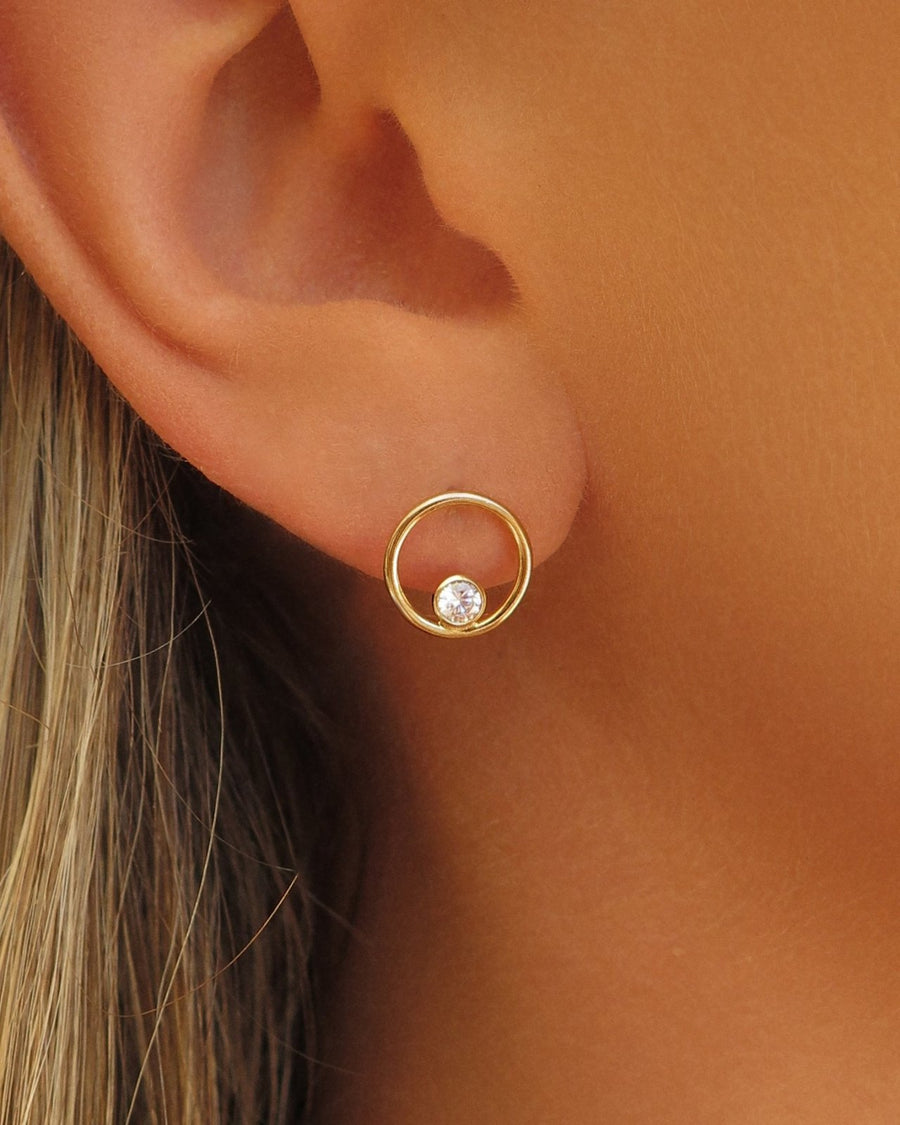 Small CZ Centre Stud Earrings - 14k Yellow Gold Fill