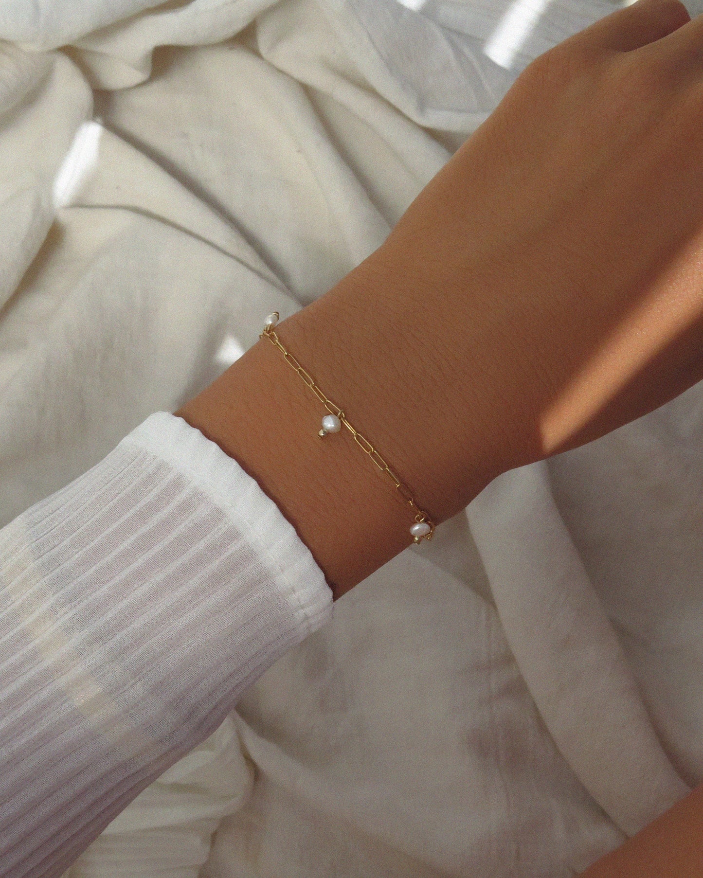 Triple Freshwater Pearl Thin Drawn Cable Chain Bracelet