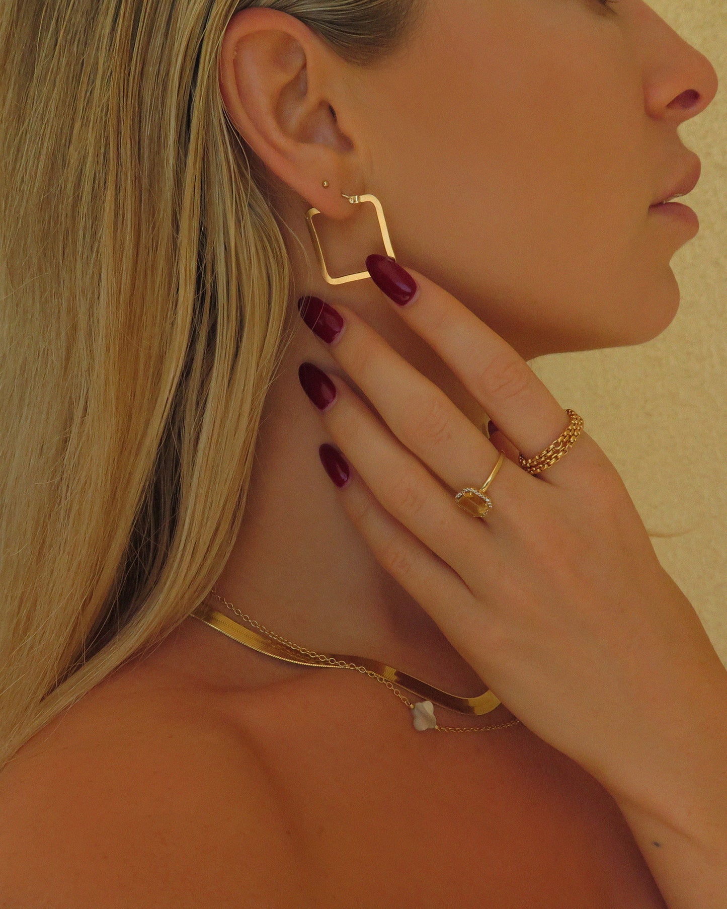 Square Hoop Earrings - Everyday Earrings - 14k Gold-Filled | The Littl Australia