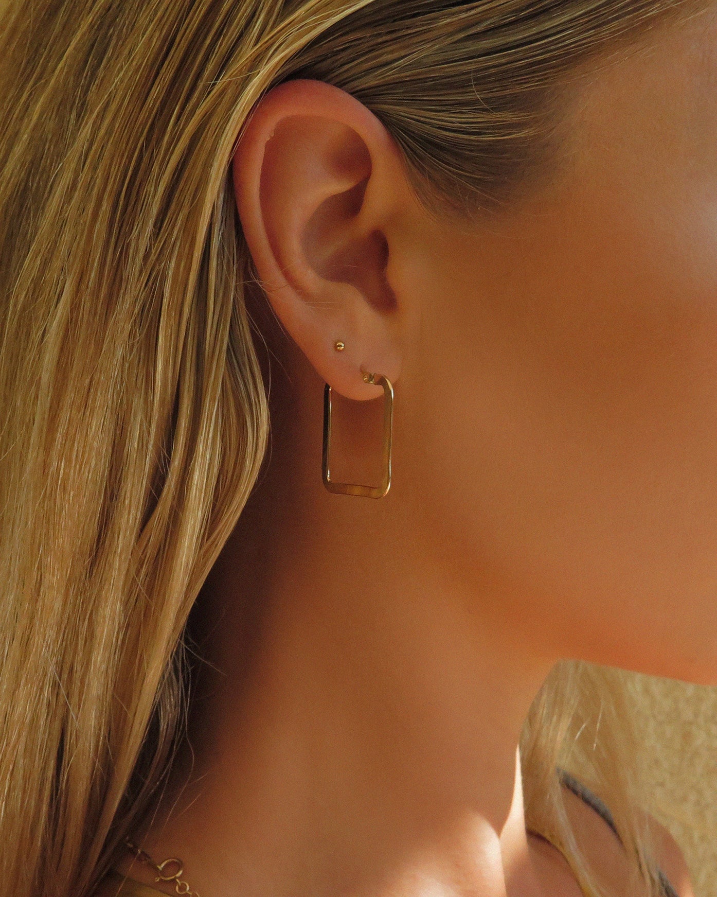 Square Hoop Earrings Close-Up - 14k Gold-Filled | The Littl