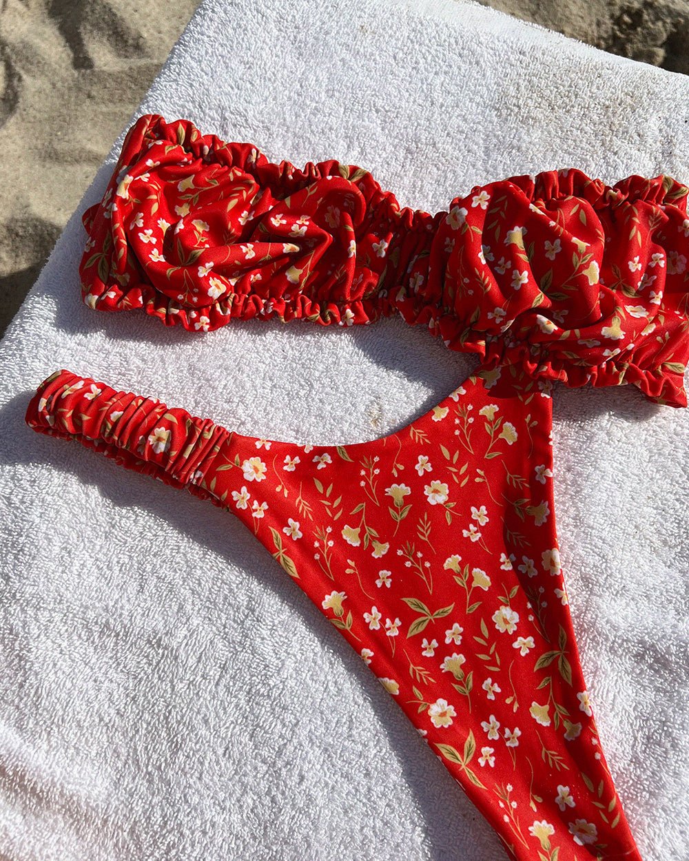 Magnetic Bikini Bottom - Valencia - Close-Up | The Littl Australia