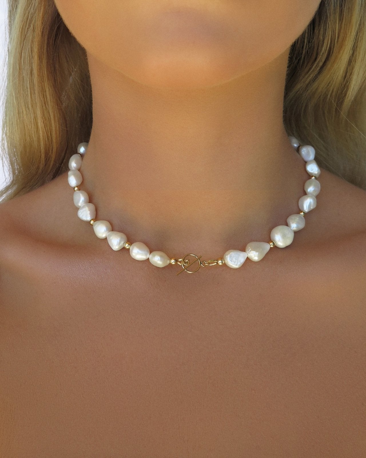 AZALIA FRESHWATER PEARL NECKLACE - The Littl - 14k Yellow Gold Fill - 42cm