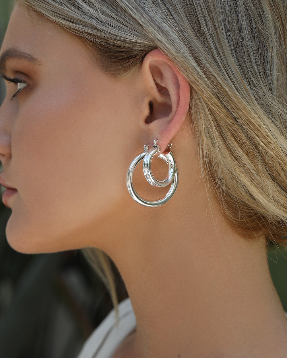 CHICAGO HOOP EARRINGS- Sterling Silver - The Littl - 20mm -