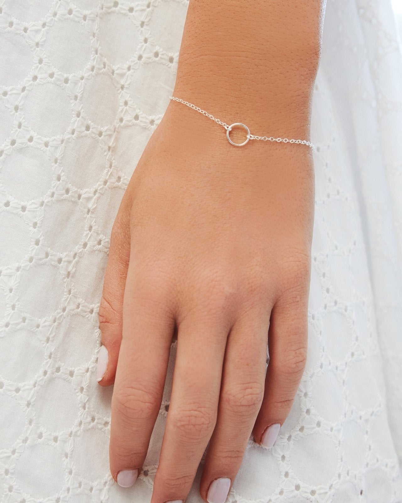 CIRCLE BRACELET- Sterling Silver - The Littl - Classic Chain - 16cm
