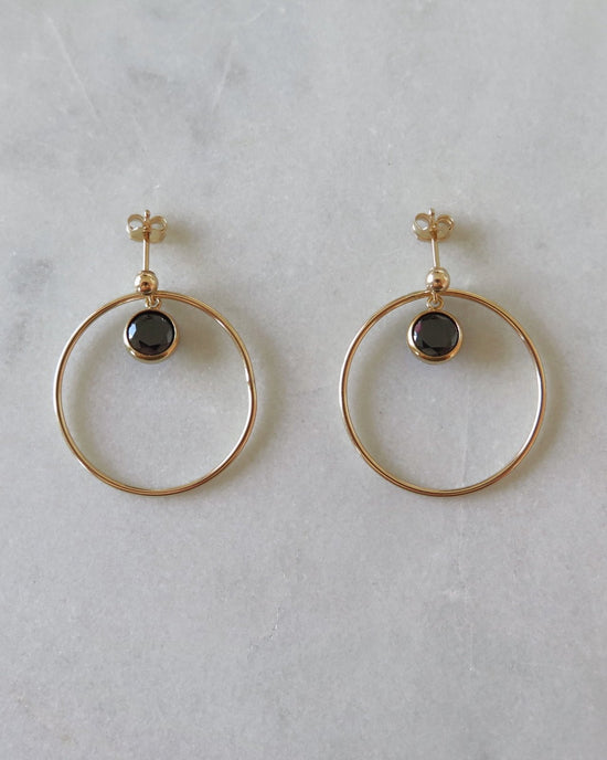 Load image into Gallery viewer, CIRCLE CZ CENTRE EARRINGS - The Littl - 14k Yellow Gold Fill - Clear
