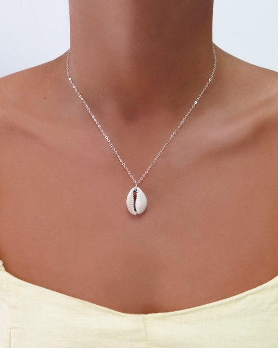 Load image into Gallery viewer, COWRIE SHELL NECKLACE- Sterling Silver - The Littl - Classic Chain - 37cm (choker)
