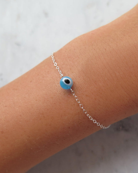 Load image into Gallery viewer, DIVINE EYE BRACELET - The Littl - Classic Chain - Sterling Silver
