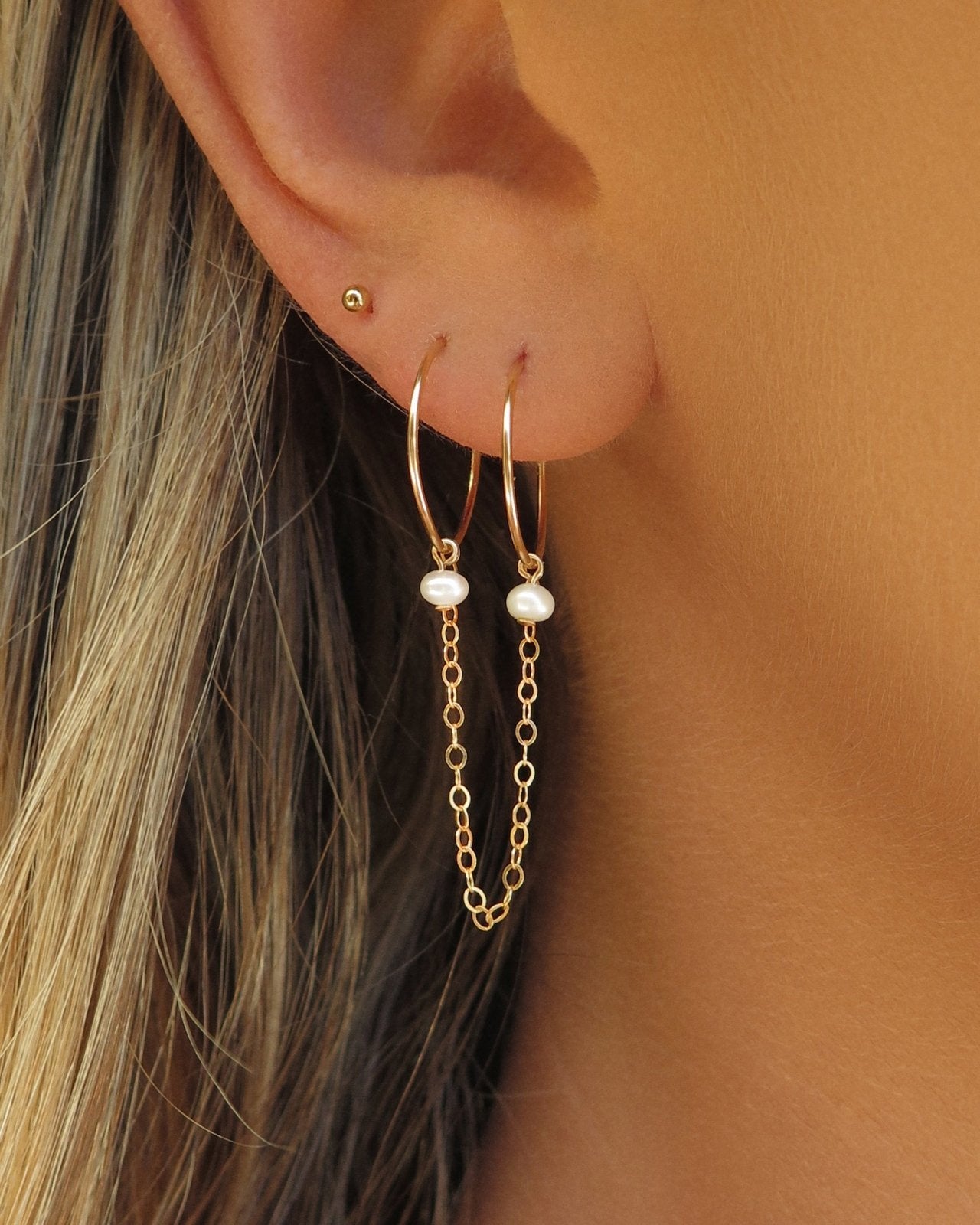 Share 169+ connected earrings for double piercings best