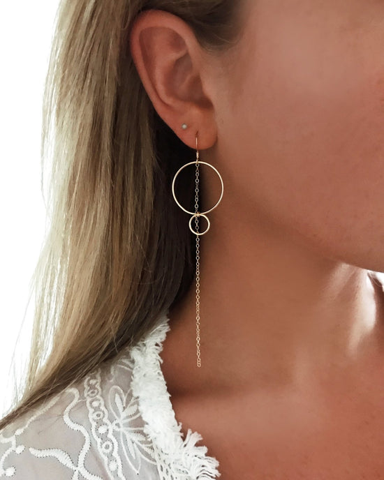 DOUBLE RING CHAIN EARRINGS- 14k Yellow Gold - The Littl - 5cm -