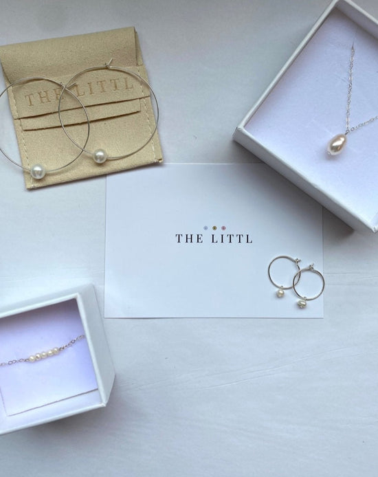 FRESHWATER PEARL JEWELLERY BUNDLE- Sterling Silver ($440 value) - The Littl - Classic Chain (worth $440) -