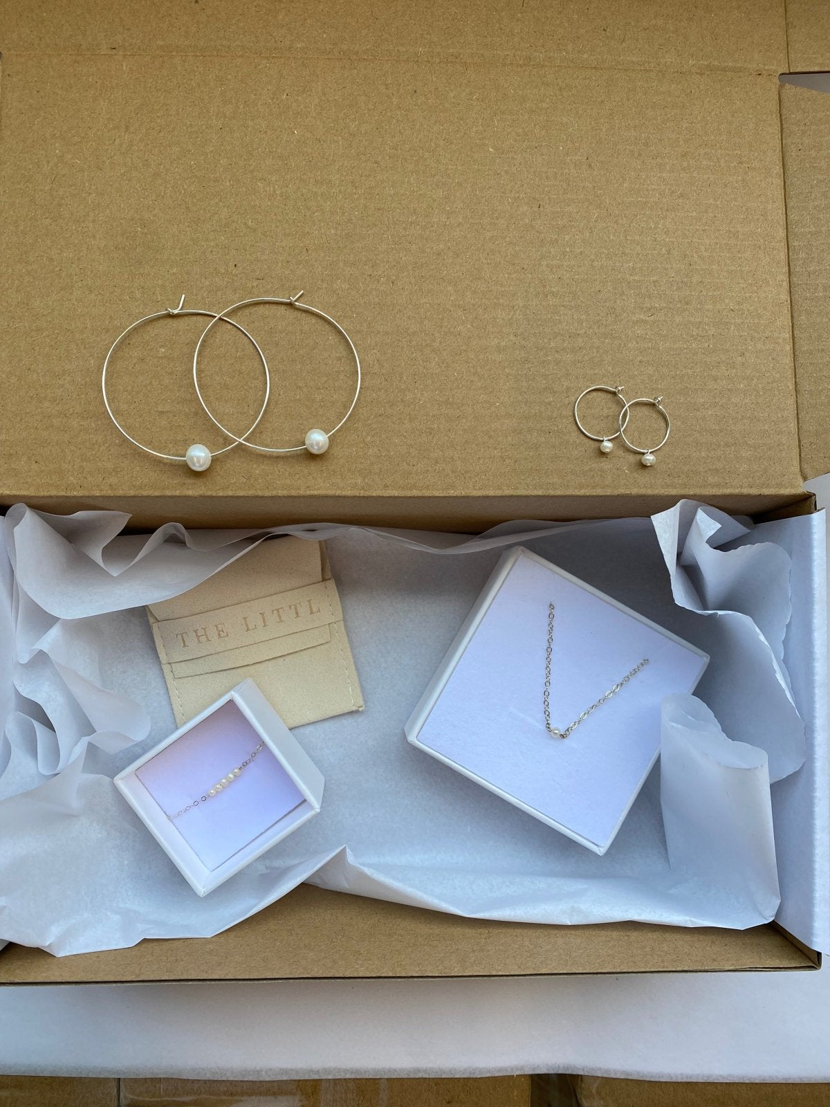 FRESHWATER PEARL JEWELLERY BUNDLE- Sterling Silver ($440 value) - The Littl - Classic Chain (worth $440) -