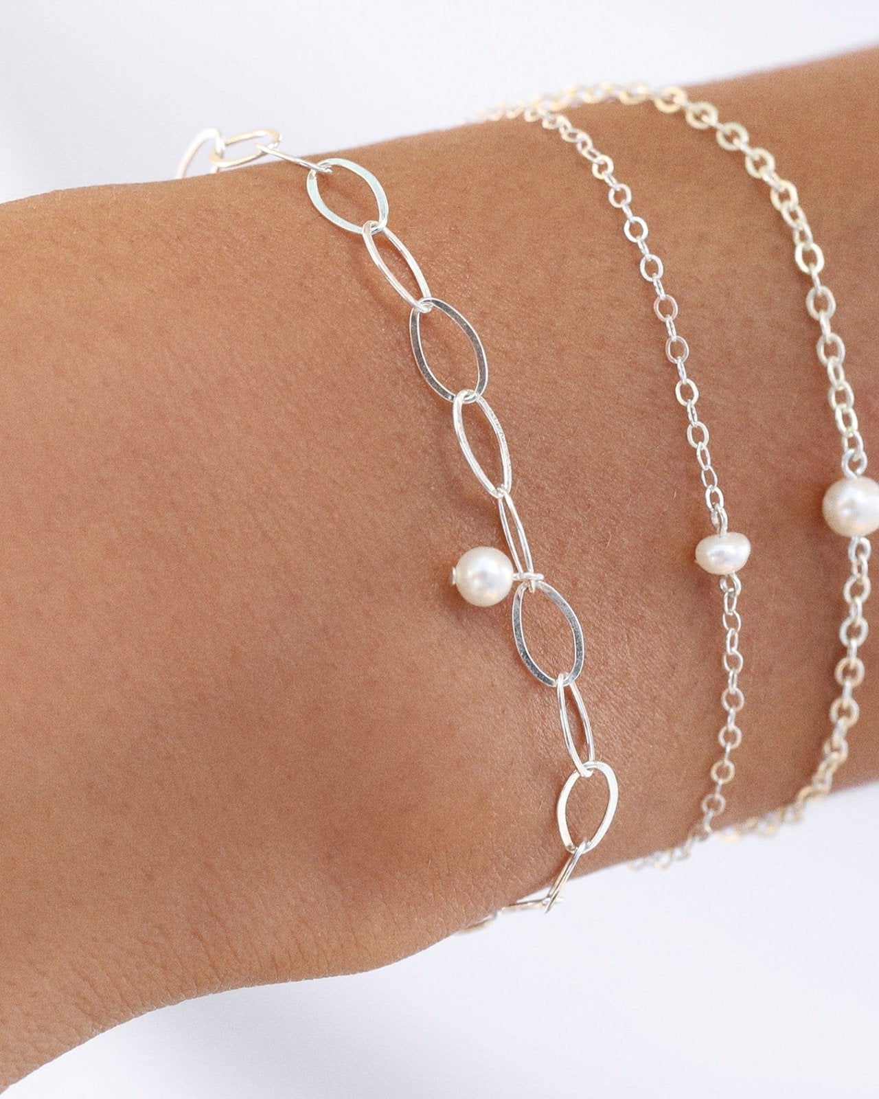 FRESHWATER PEARL OVAL CHAIN BRACELET- Sterling Silver - The Littl - 16cm -