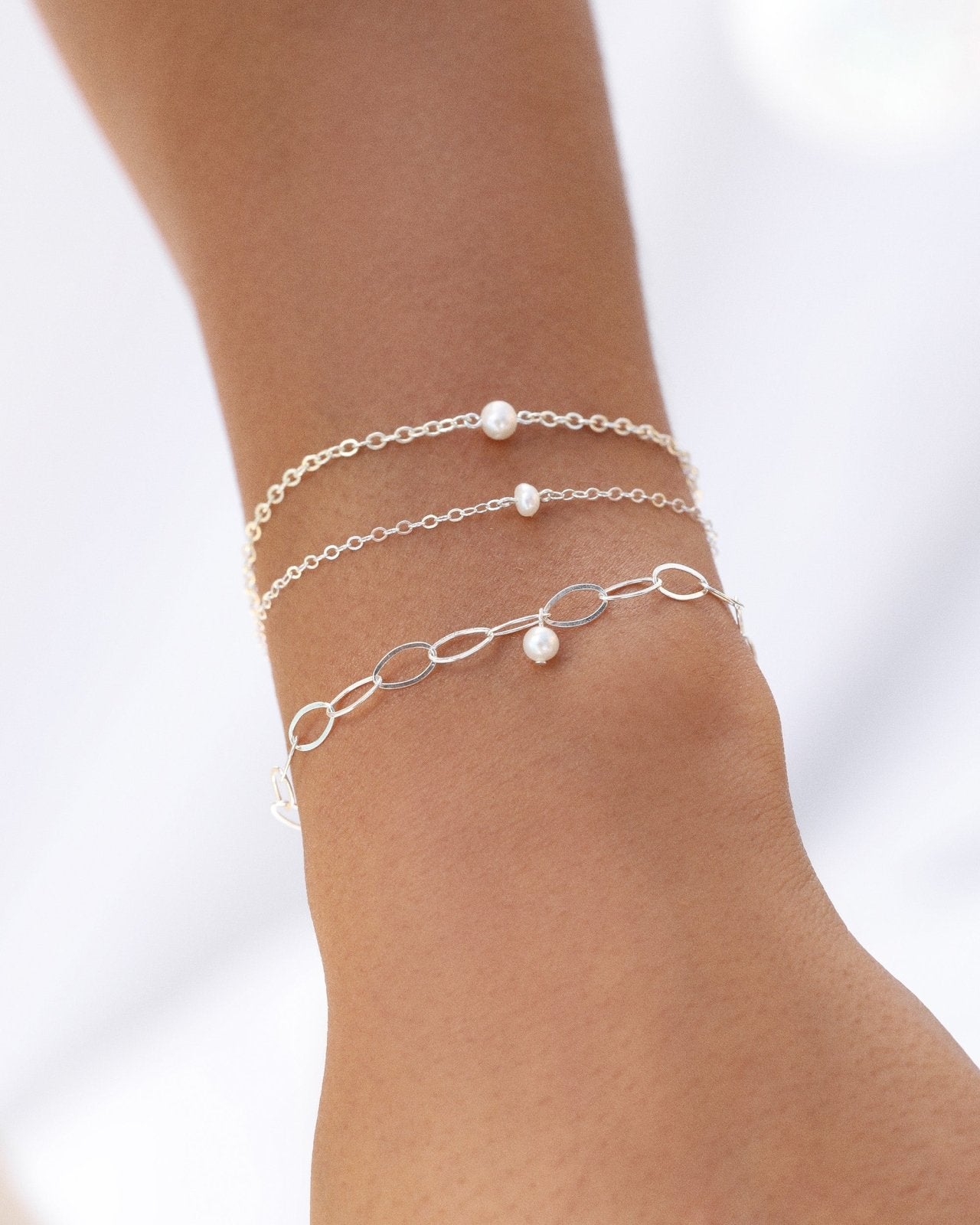 FRESHWATER PEARL OVAL CHAIN BRACELET- Sterling Silver - The Littl - 16cm -