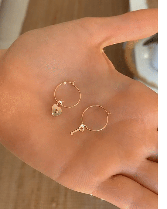 Genevive Sterling Silver 14K Gold Plated Cubic Zirconia Oblong Hoop Spring Lock  Earrings. | CoolSprings Galleria