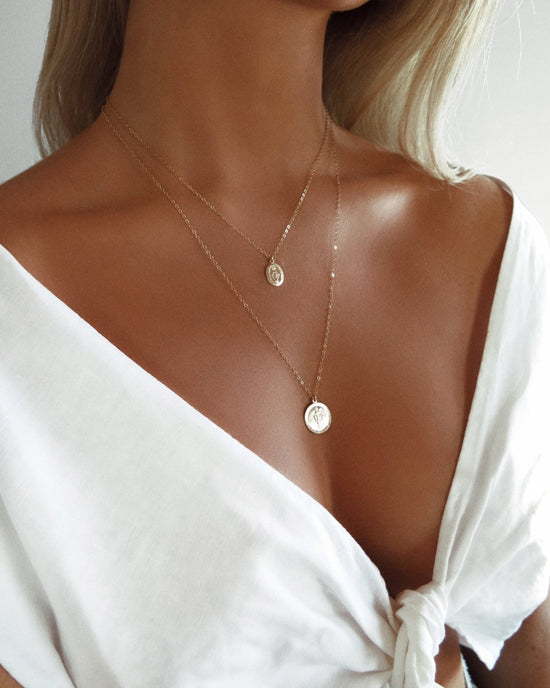 LARGE MIRACULOUS MEDAL NECKLACE- 14k Yellow Gold - The Littl - Deluxe Chain - 37cm (choker)