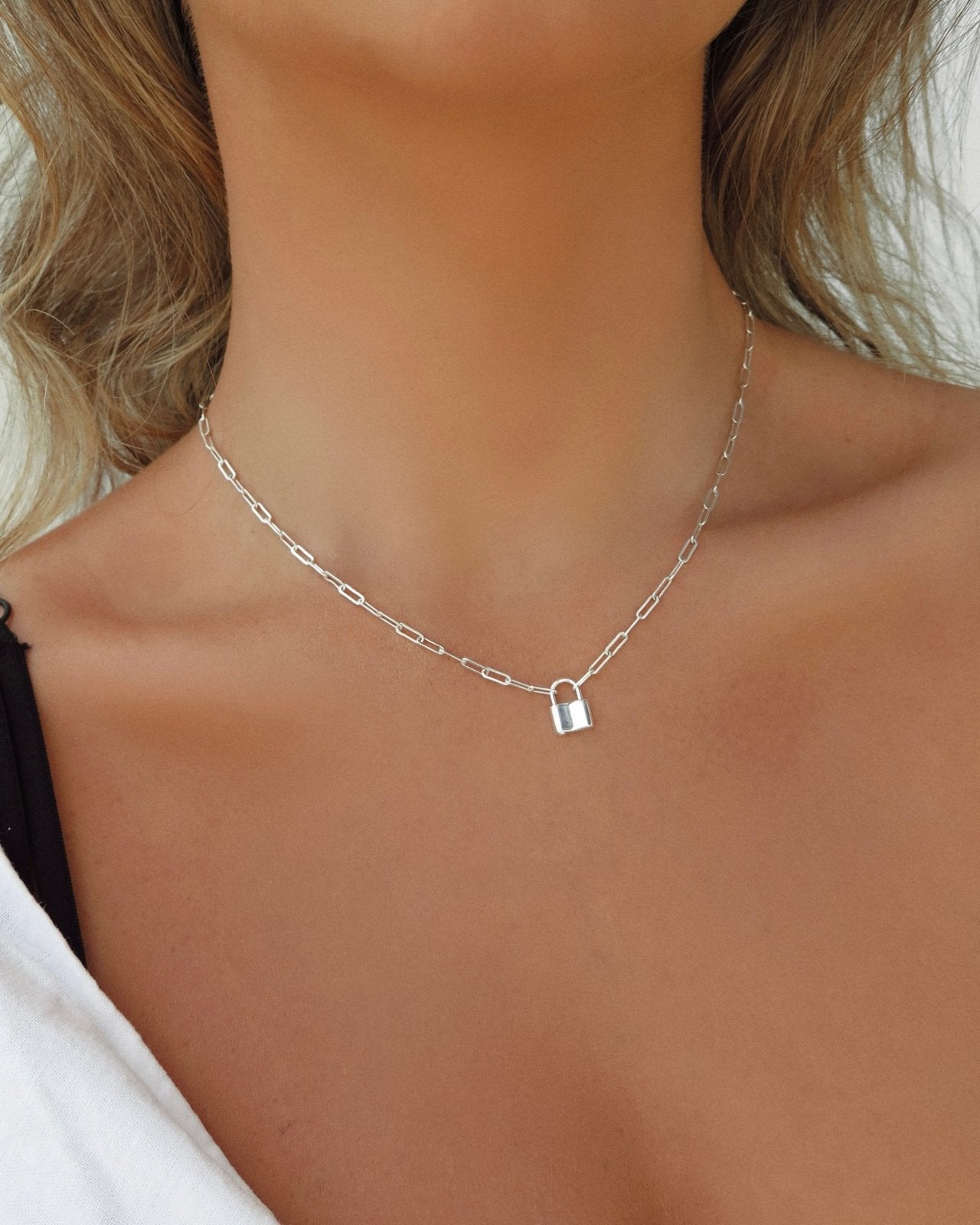 MILA CHAIN NECKLACE- Sterling Silver - The Littl - -
