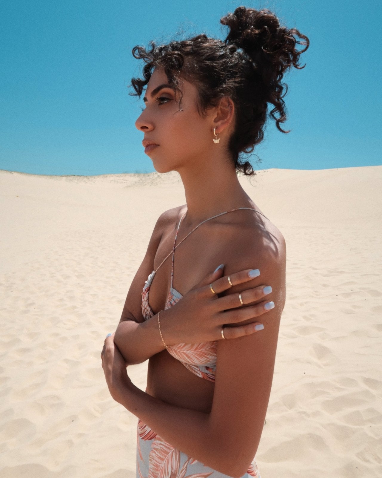 THICK BAR RING - The Littl - 14k Yellow Gold Fill - 5