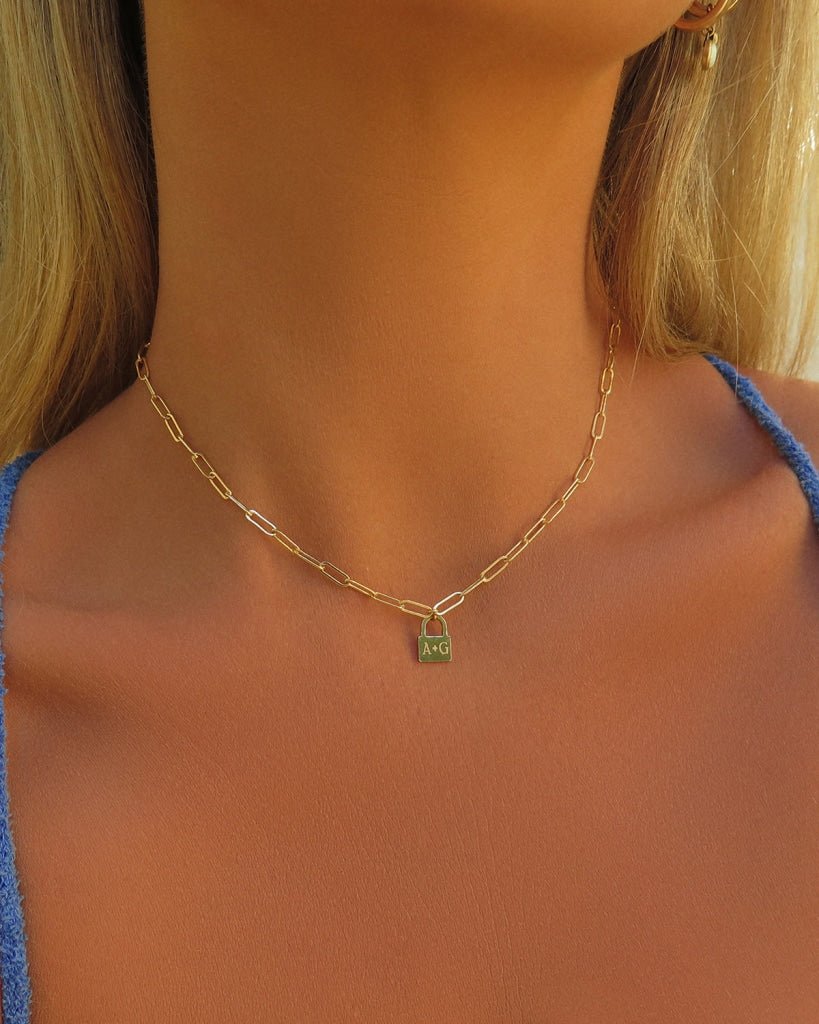 Load image into Gallery viewer, THICK DRAWN CABLE CHAIN LOCK NECKLACE- 14k Yellow Gold Fill - The Littl - 39cm - Yes Necklaces

