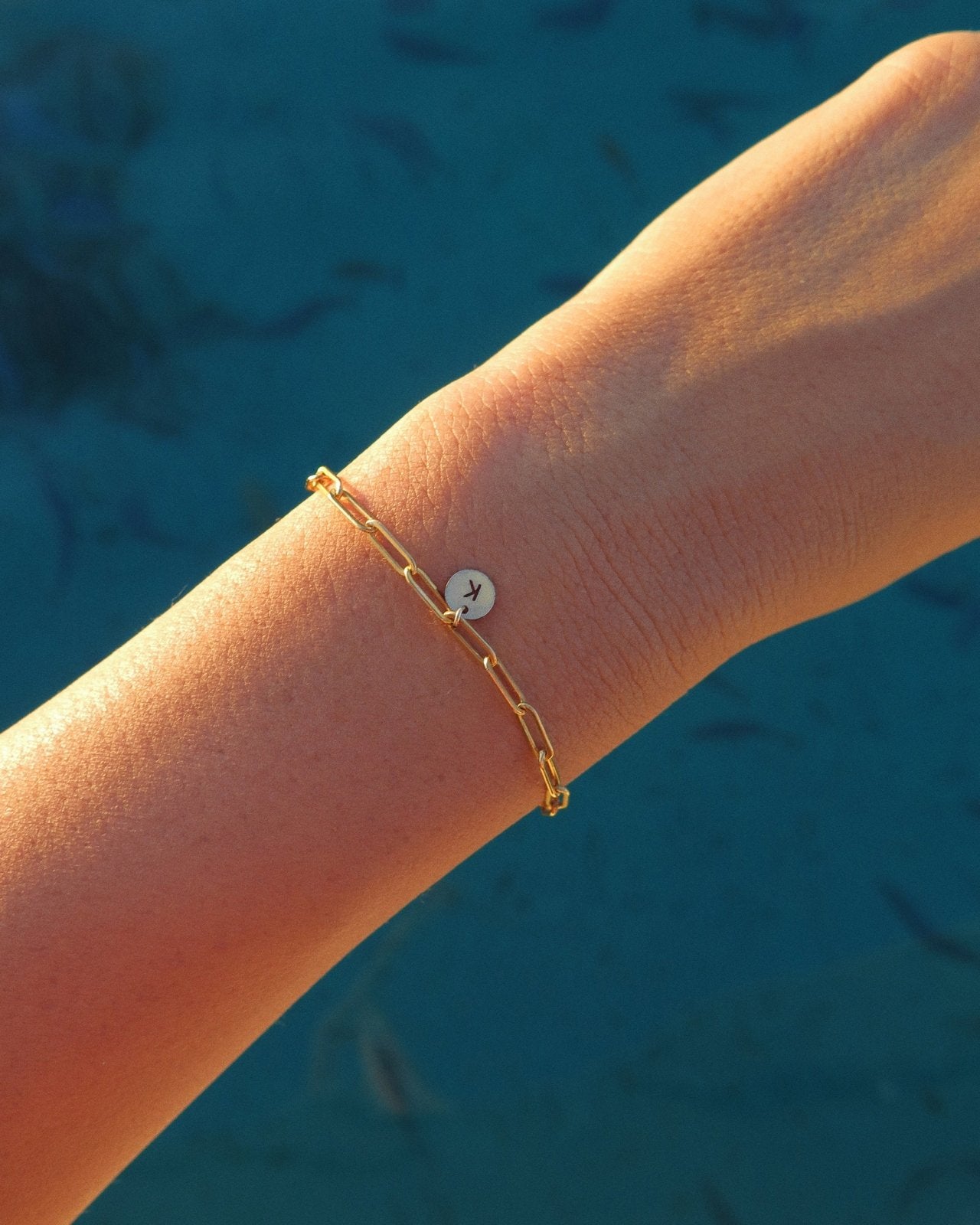 THICK DRAWN CABLE LETTER BRACELET - The Littl - 14k Yellow Gold Fill - 16cm