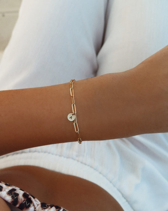 THICK DRAWN CABLE LETTER BRACELET - The Littl - 14k Yellow Gold Fill - 16cm